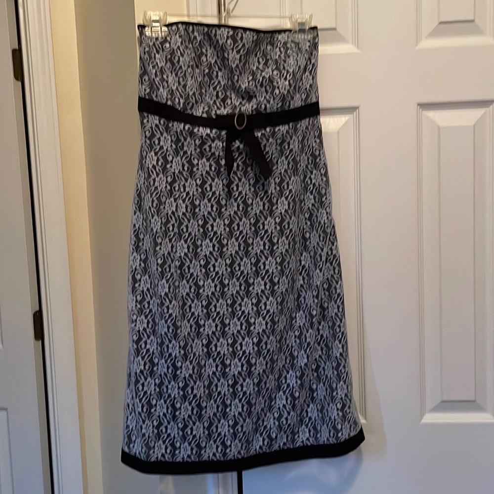 Strapless dress